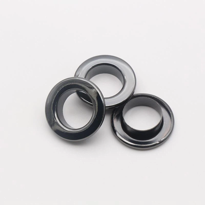 oval eyelets oval eyelets