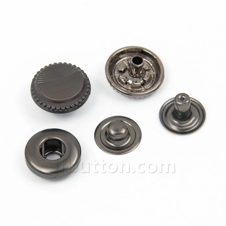 Types of Snap Buttons