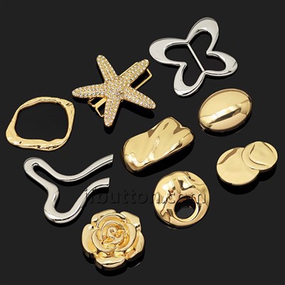 Gold metal Swamic ulagich