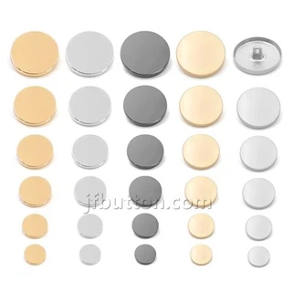 Tikuv uchun metall tugmalar