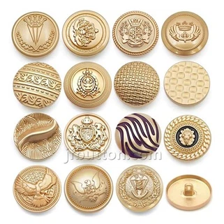 Vintage Harbiy tugmalarni aniqlash